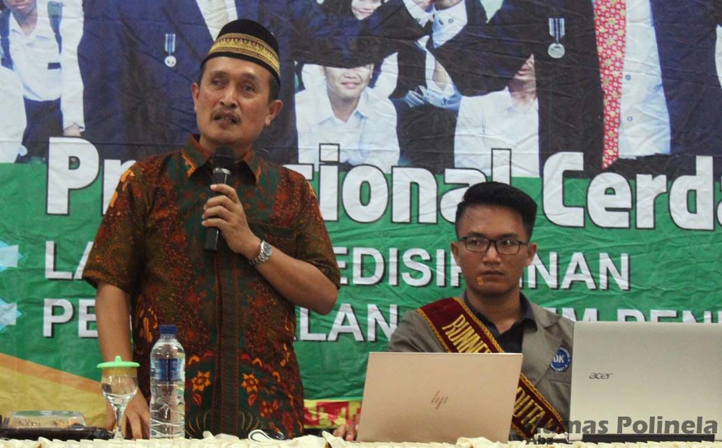 Direktrur Polinela Dr. Ir. Sarono, M.Sc