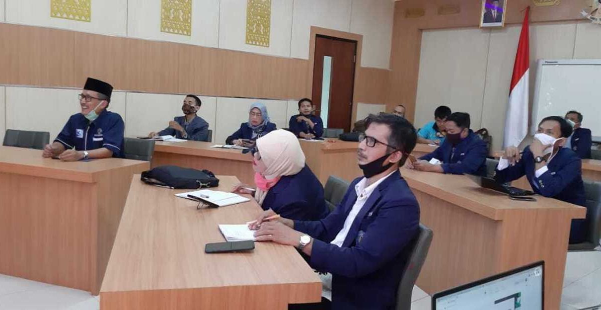 Pascasarjan Polinela Gelar Kuliah Umum Dosen Prakisi