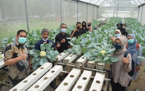 Badan Penyuluhan dan Pengembangan Sumber Daya Manusia Pertanian, Kementerian Pertanian mengadakan Benchmarking pada Polinela