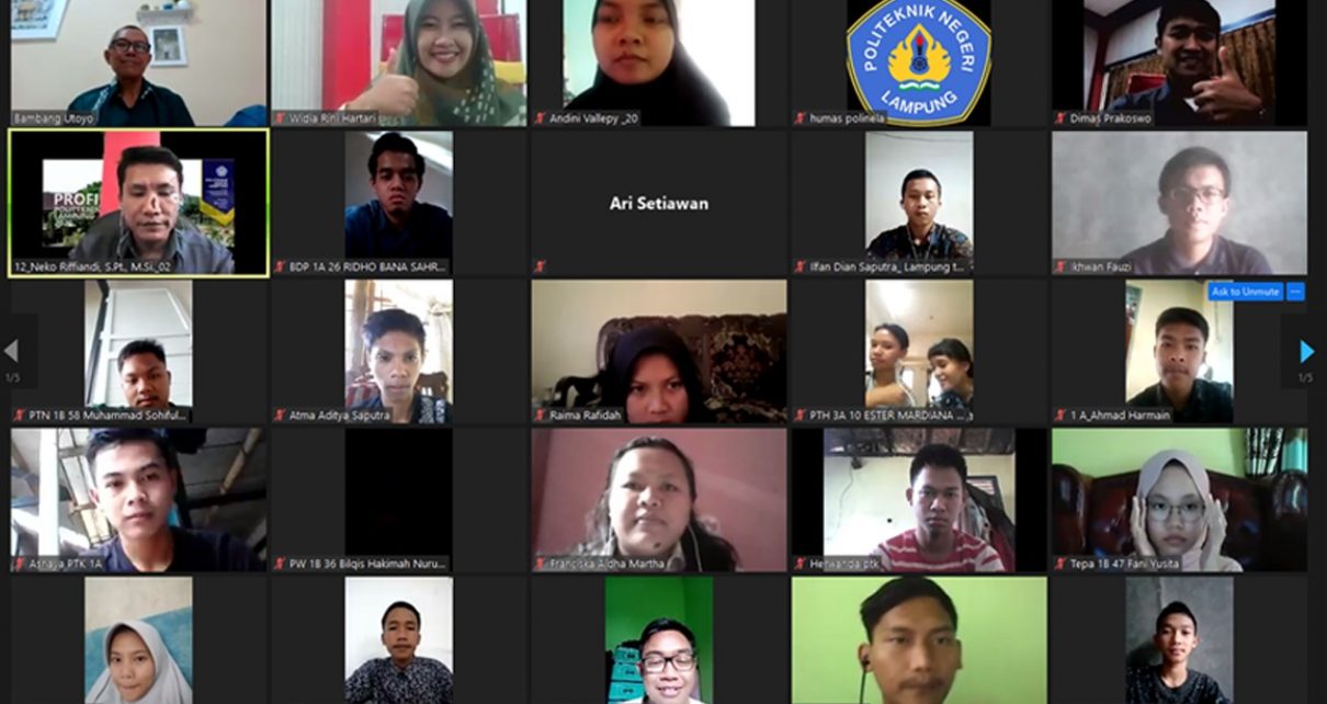 Pelatihan Program Kreatifitas Mahasiswa Polinela 2020