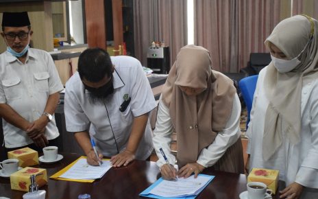 Penandatanganan Perjanjian Kerjasama Polinela dengan STIE Prasetiya Mandiri Group