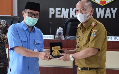 Penandatanganan Nota Kesepahaman (MoU) antara Polinela dan Pemerintah Kabupaten Way Kanan