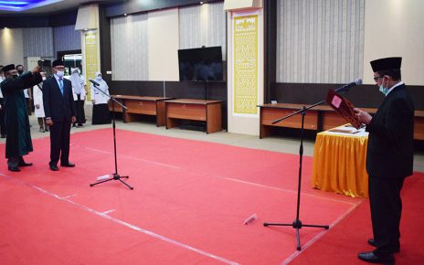 Direktur Polinela Lantik Ketua Jurusan Budidaya Tanaman Perkebunan Periode 2020-2024