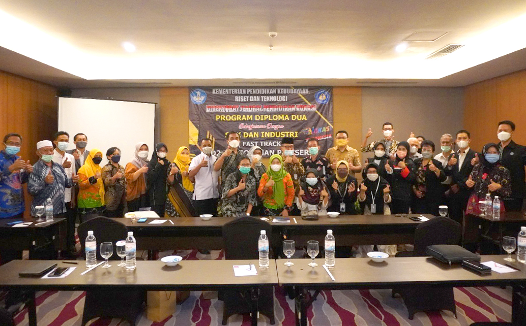 Polinela - D2 Fast Track 2