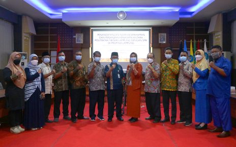 Polinela-MoU-Fast-Track-5-SMK