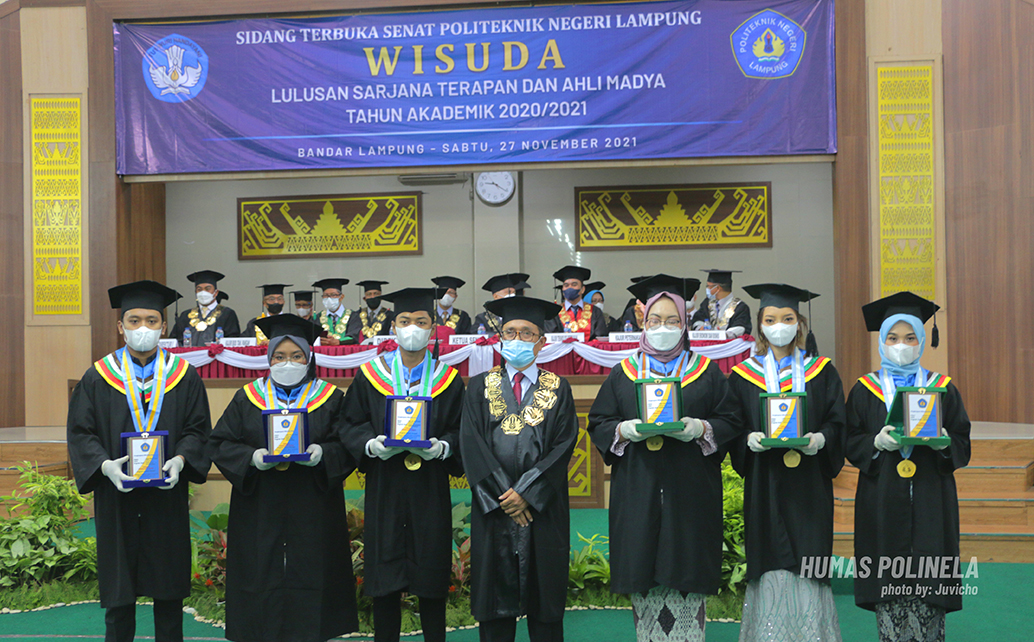Wisuda-27-November-2021