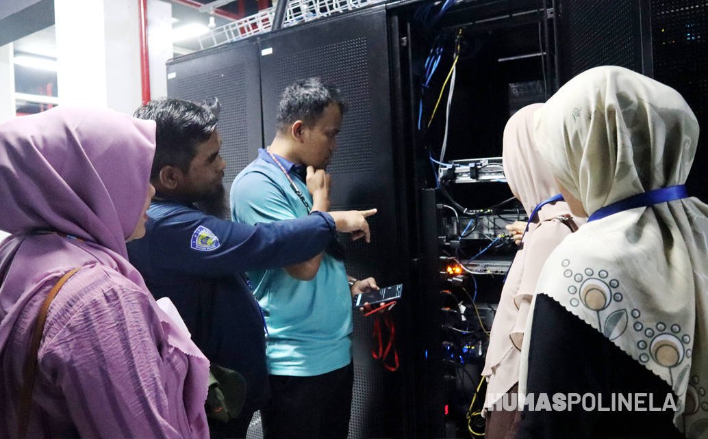 Polinela-Kunjungan-Data-Center