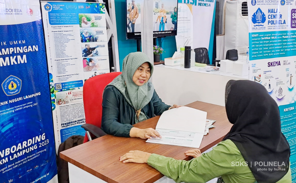 konsultasi digital marketing dan sertfikasi halal gratis Polinela pada pekan raya lampung 2023