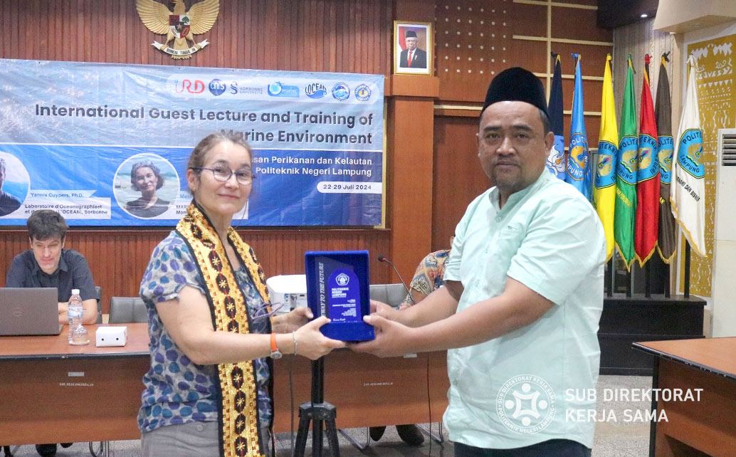 Pemateri Hari Kedua Masseret Estelle, Ph.D dari Marbec Universite de Montpellier